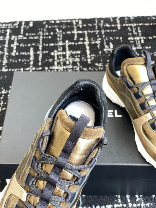 Sneakers фото 4