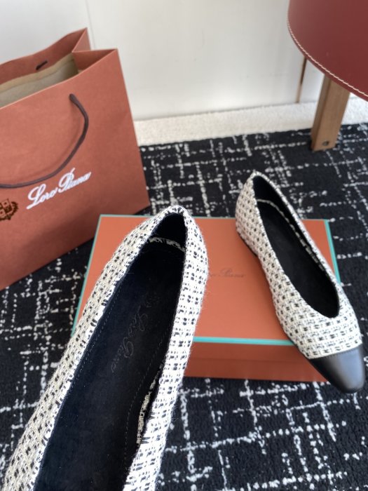 Туфлі жіночі фото 8