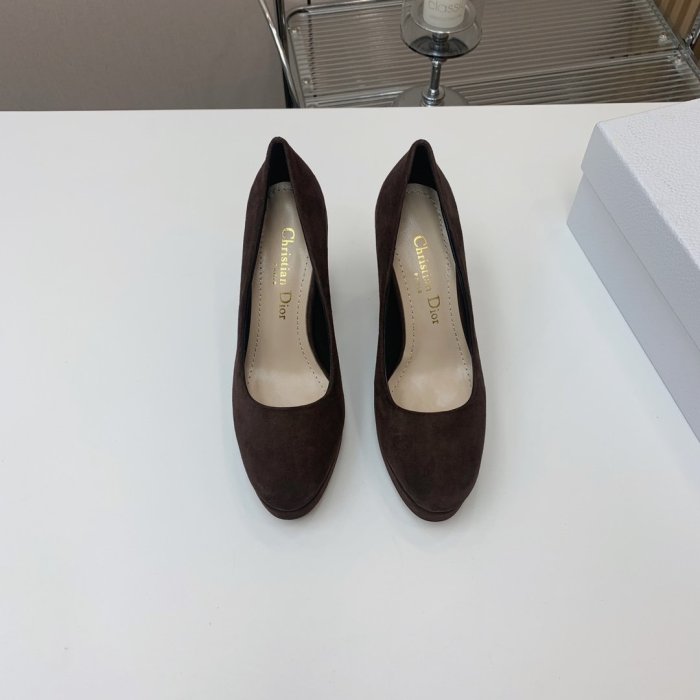 Туфлі жіночі фото 2
