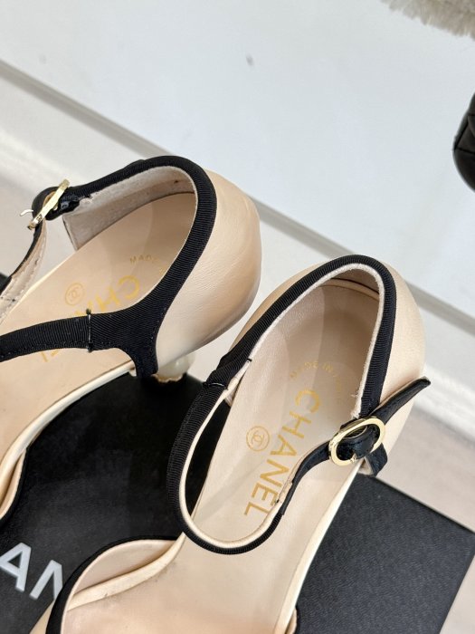 Босоножки фото 8