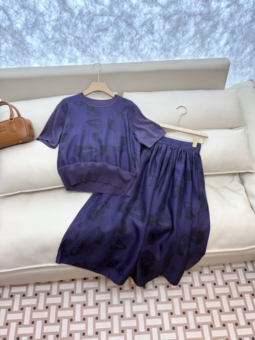 Costume female фото 3