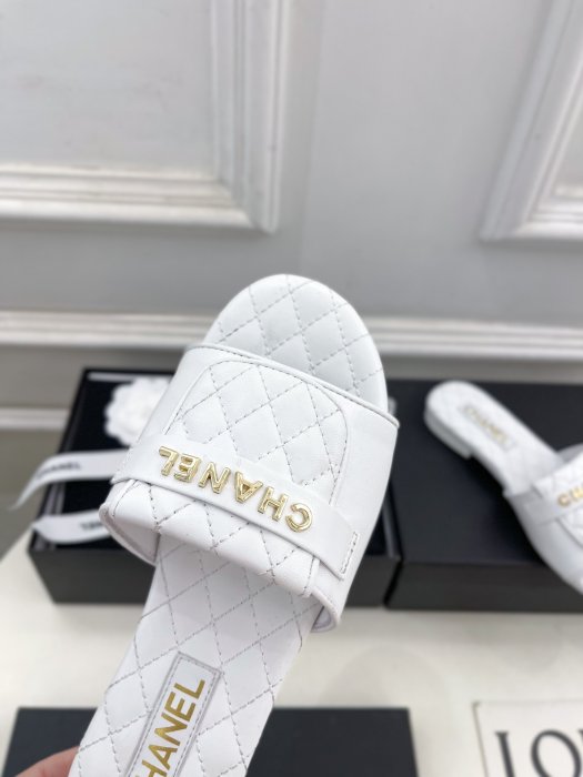 Шлепанцы фото 6