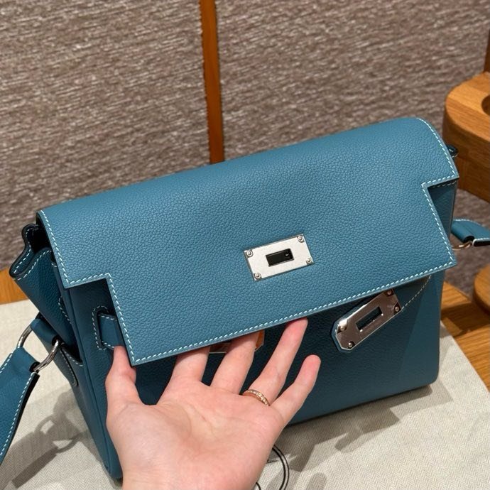 Сумка KELLY MESSENGER в коже Evercolor 24 см фото 9