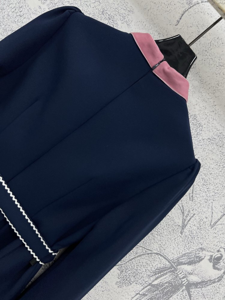 Плаття, Сукня з довгими рукавами і коміром бантом фото 8