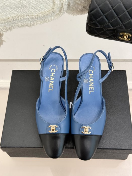 Босоножки фото 4