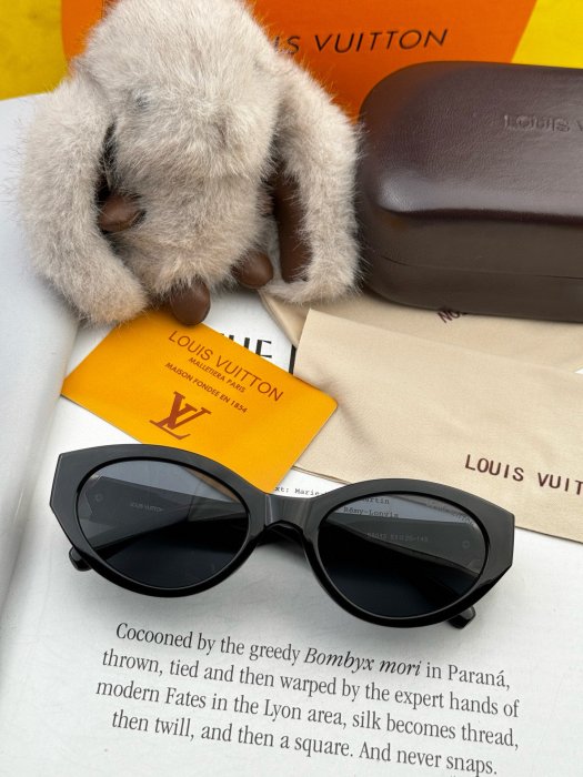 Очки солнцезащитные L35801