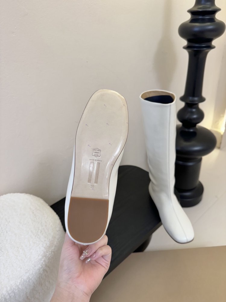 Чоботи жіночі фото 9