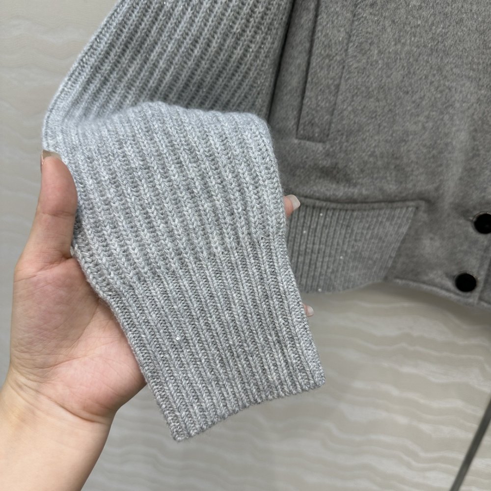 Кофта жіноча фото 5