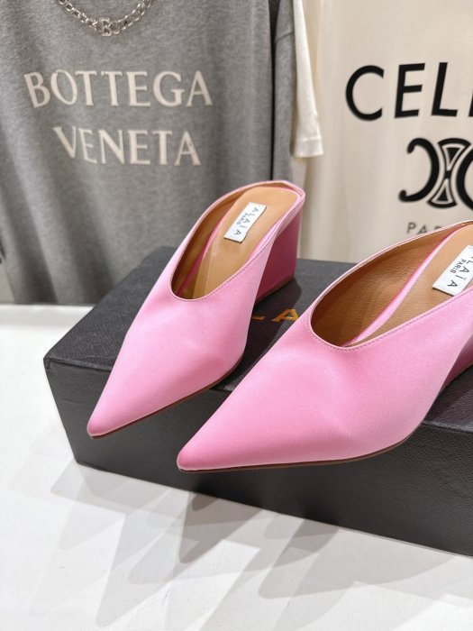 Босоножки фото 7