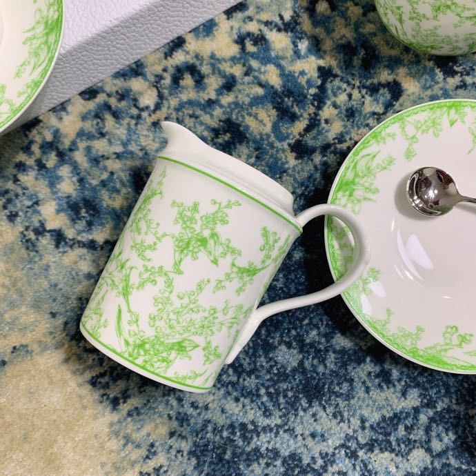 Tea service of bone porcelain Lily of the valley Series фото 7
