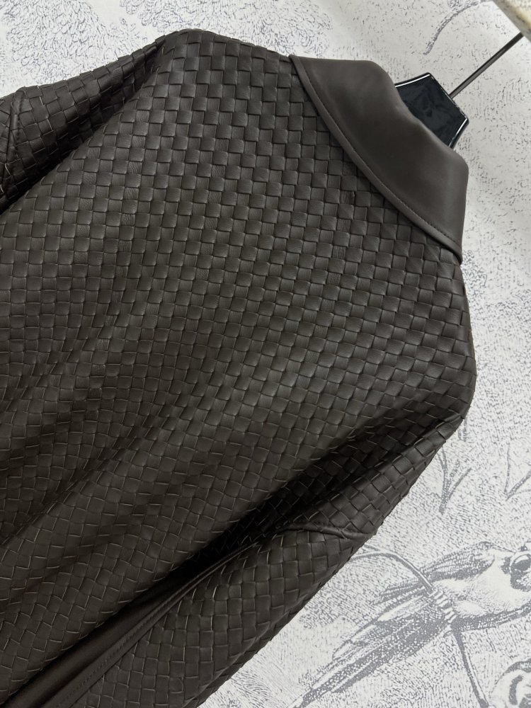 Jacket women's leather фото 8