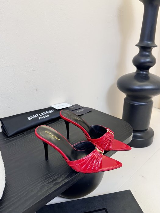 Босоножки фото 2