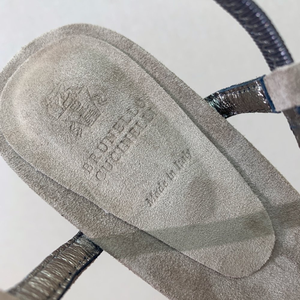 Босоножки фото 5