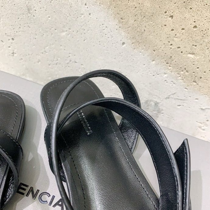 Сандалі жіночі шкіряні фото 4