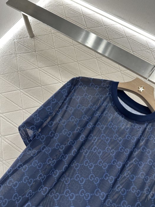 T-shirt women's фото 8