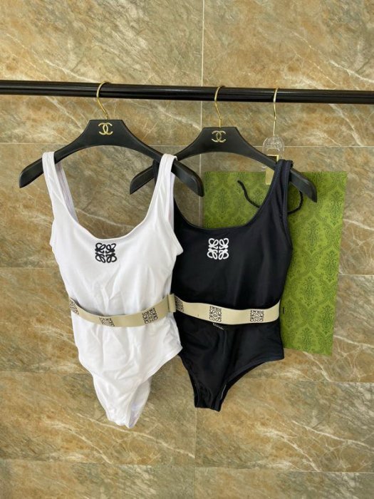 Swimsuit фото 6