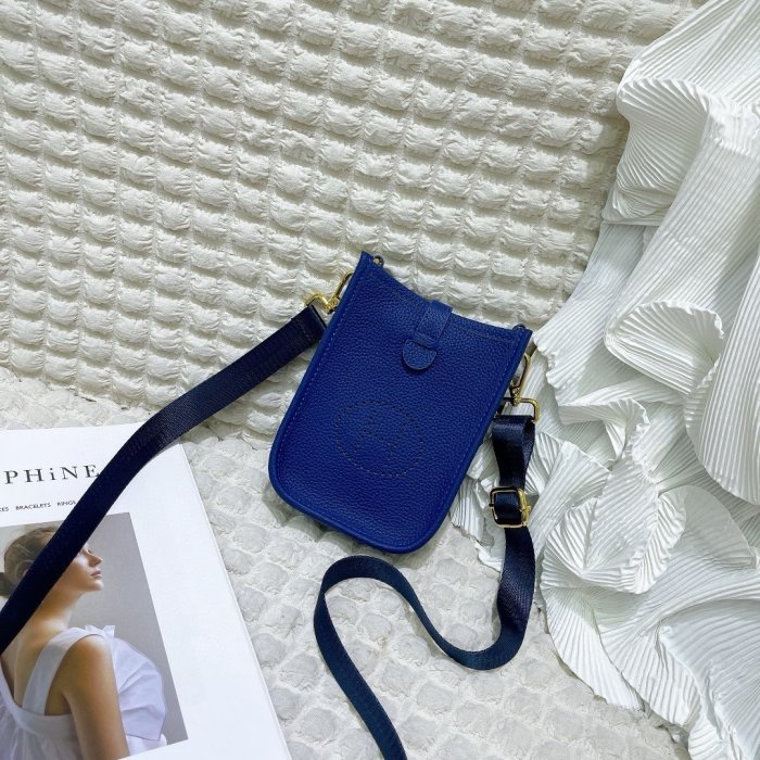 A bag Evelyne leather 18 cm фото 4