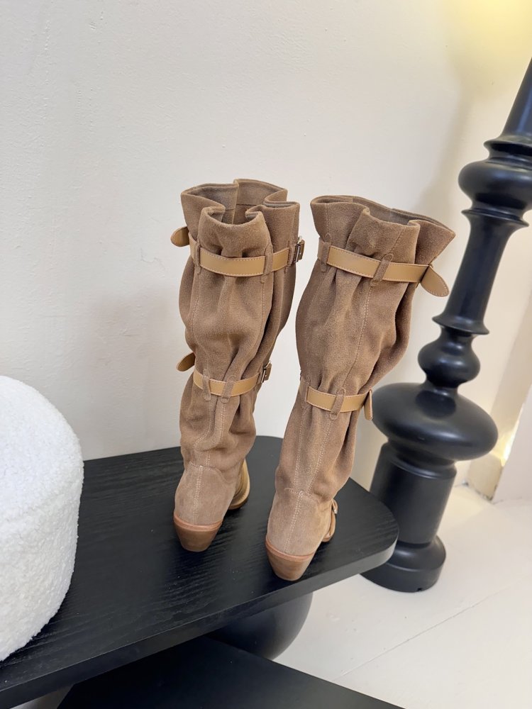 Чоботи жіночі фото 7