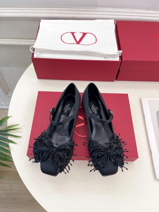 Ballet shoes