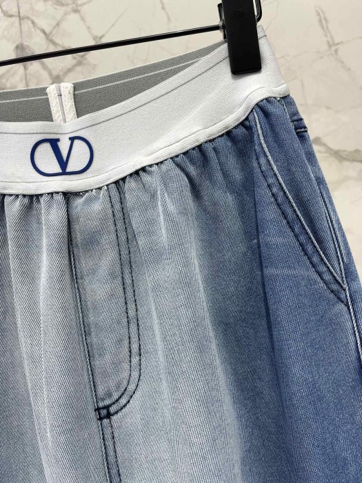 Jeans women's фото 4