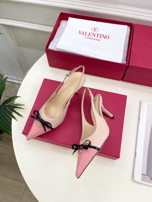 Босоножки фото 5