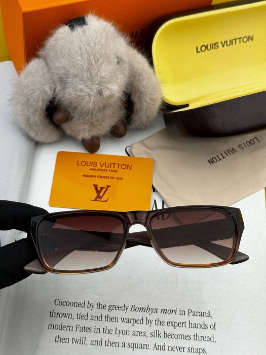 Очки солнцезащитные L9550