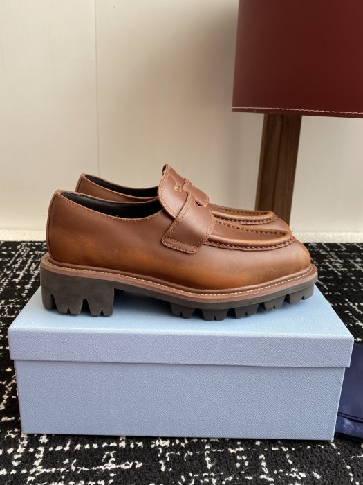 Туфли женские фото 2