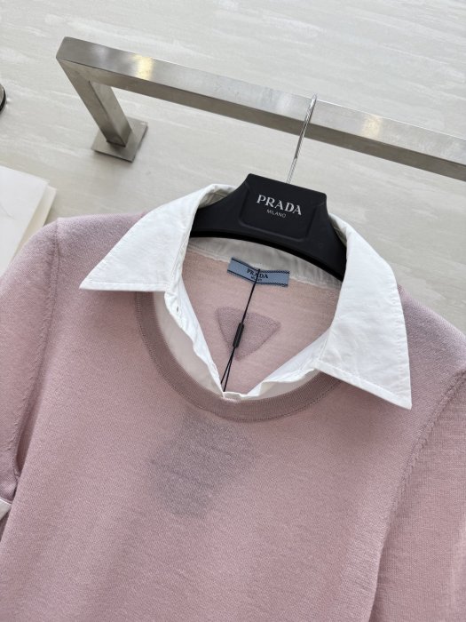 T-shirt women's фото 7