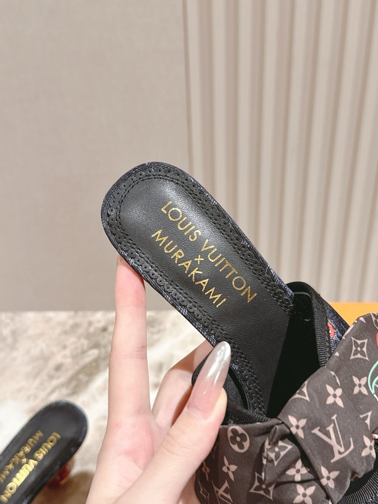 Босоніжки фото 4