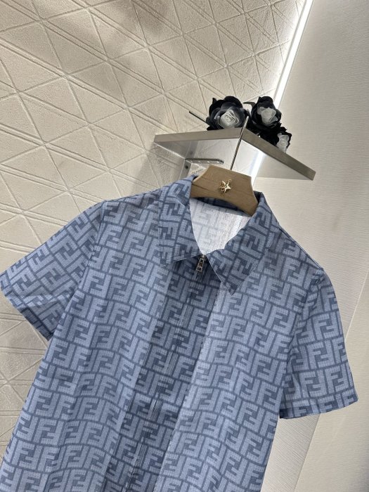 Shirt women's фото 4