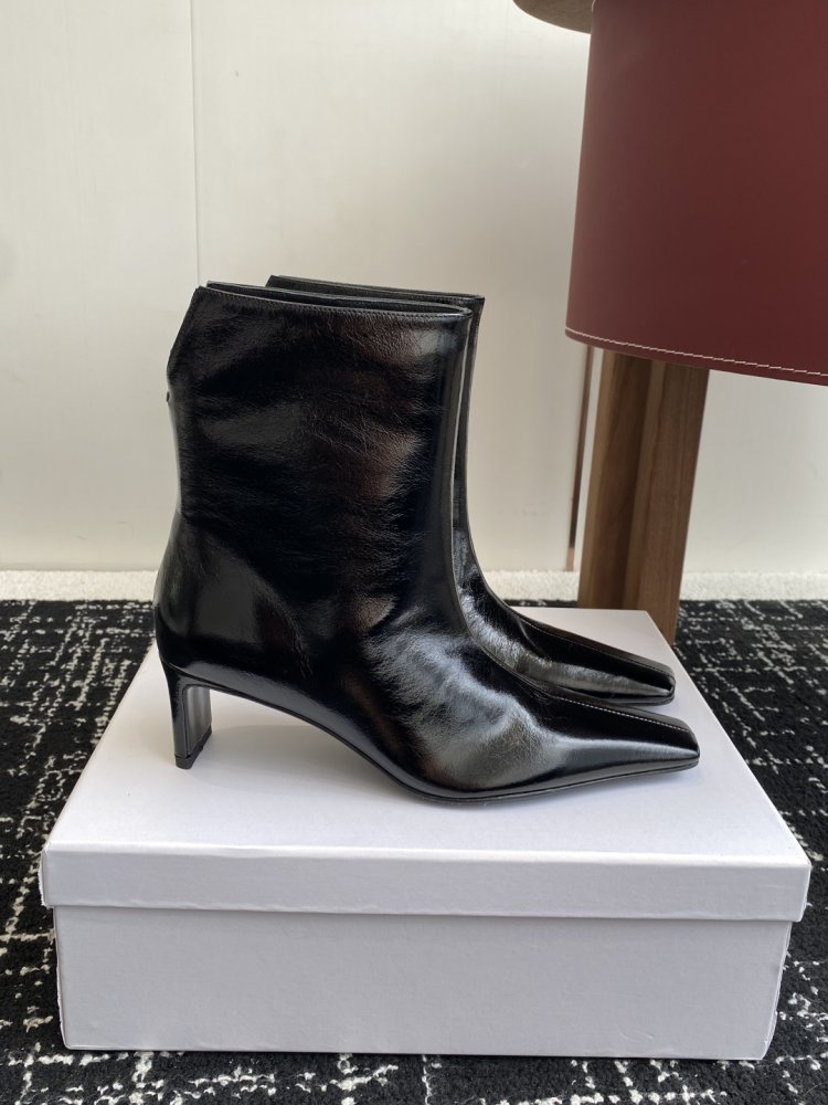 Boots women's фото 2