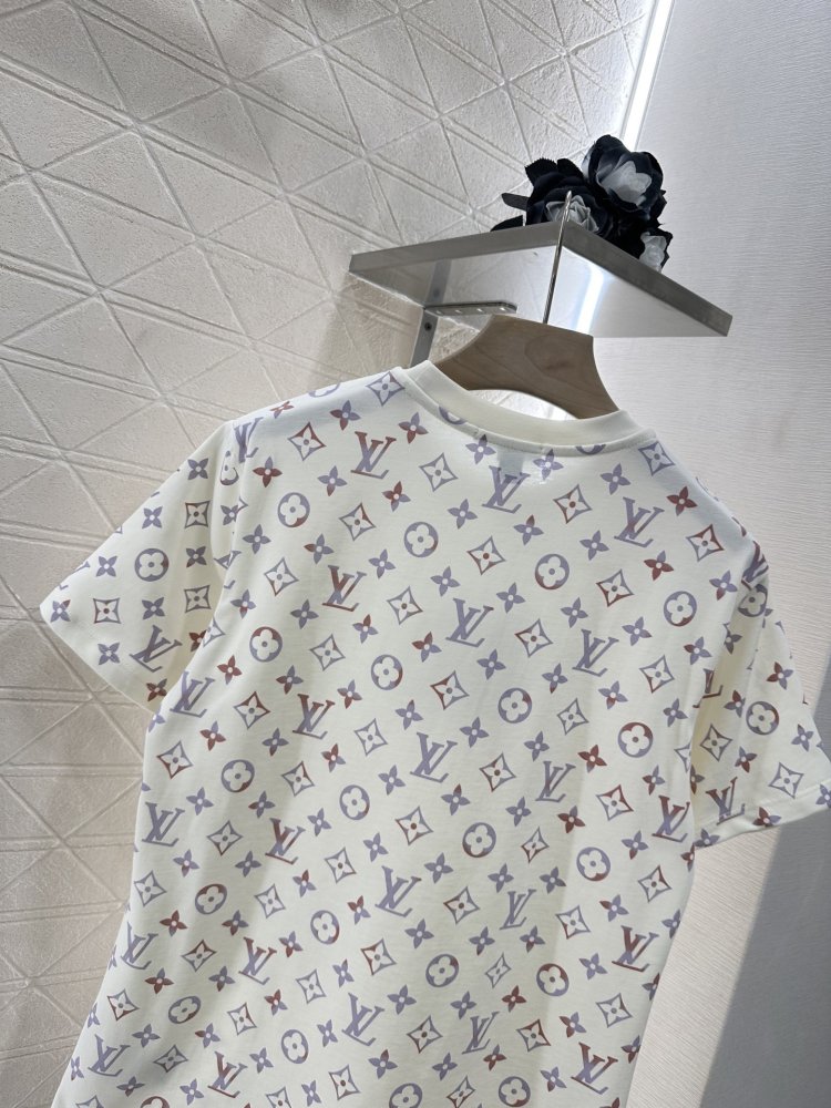 Футболка жіноча фото 4