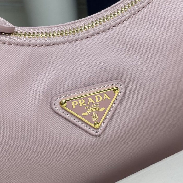 A bag women's Prada Nylon Hobo 22 cm фото 5