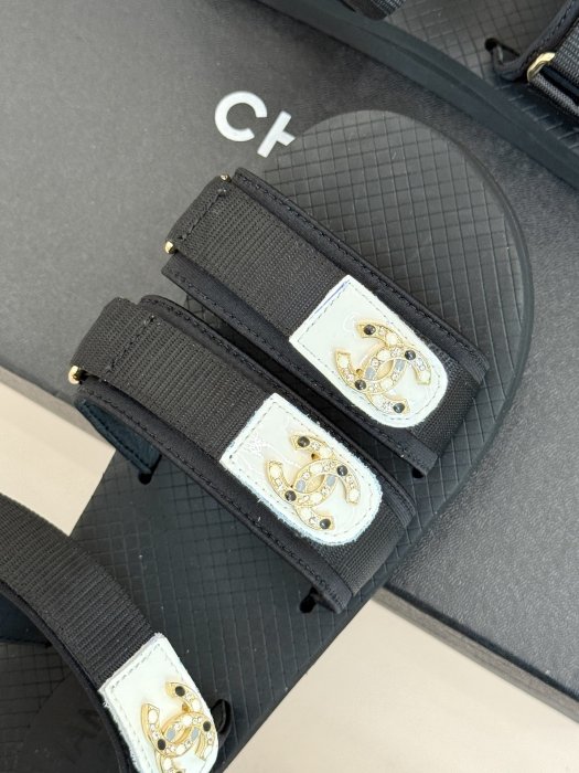 Sandals women's фото 7