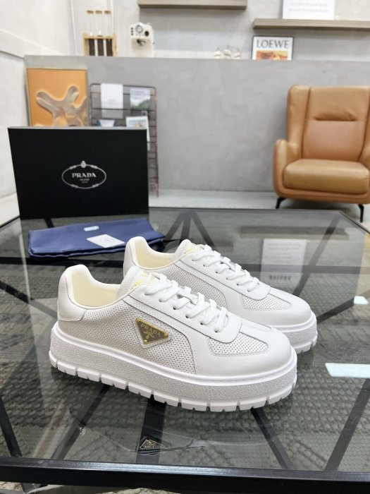 Кроссовки мужские фото 2