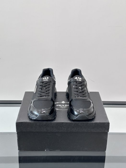 Кроссовки мужские фото 2