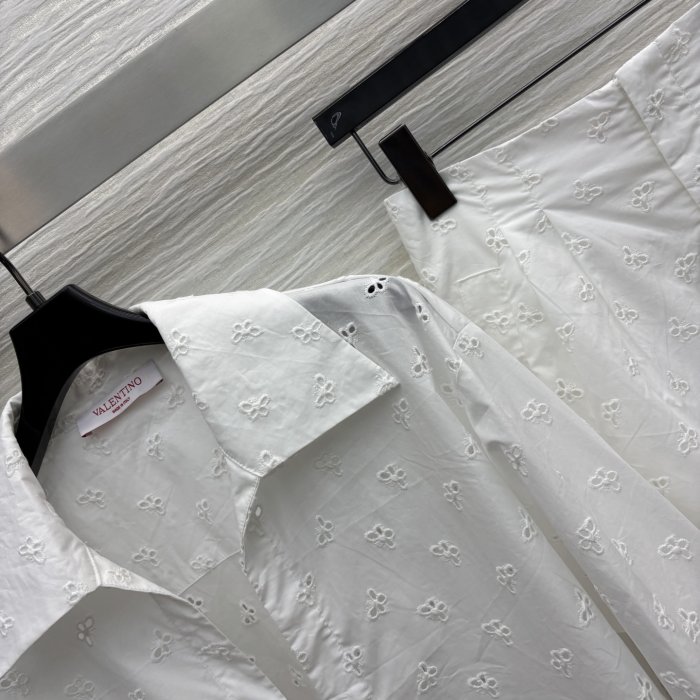 Костюм женский фото 4