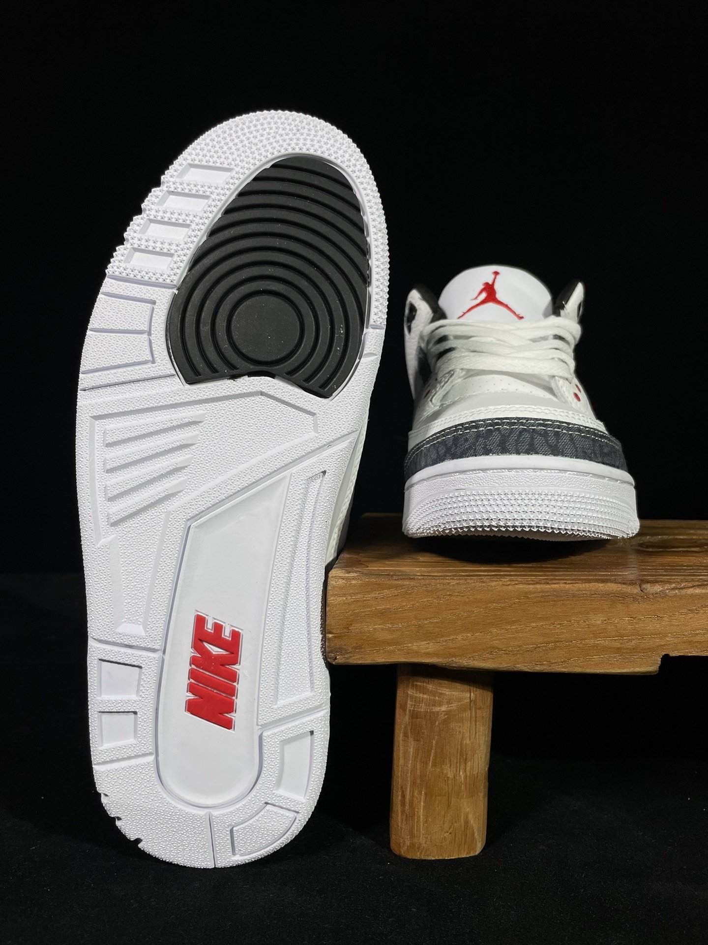 Кросівки Air Jordan 3 Retro SE Fire Red Denim - CZ6431-100 фото 3