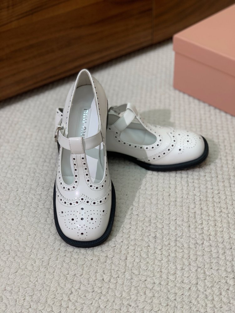 Туфли женские фото 7