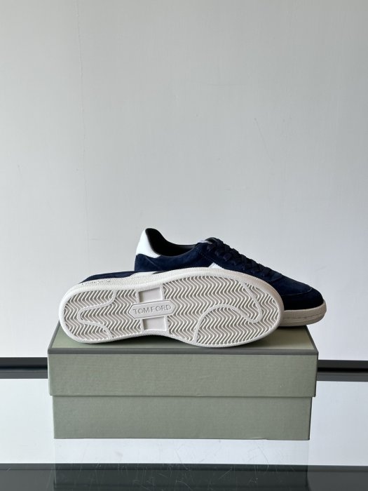 Sneakers men's фото 9