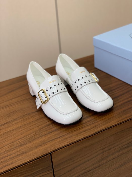 Туфли женские фото 7