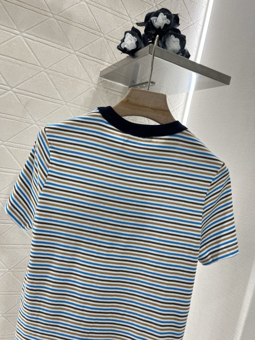 Футболка женская фото 4