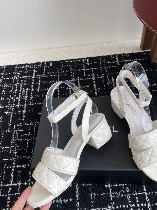 Sandals women's фото 7