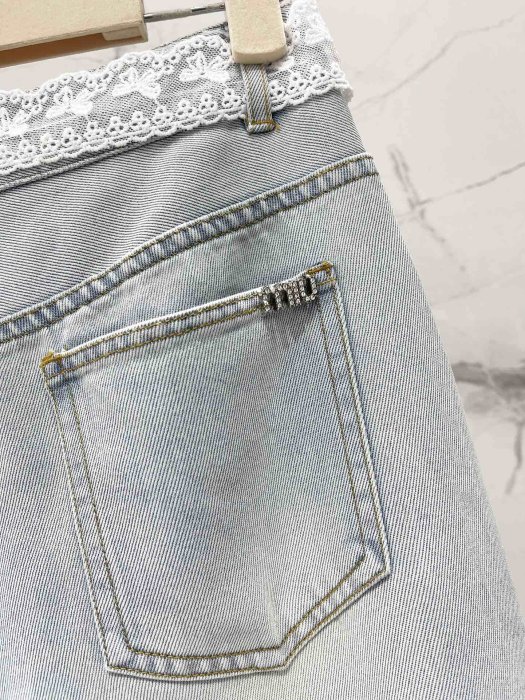 Джинсы женские фото 7