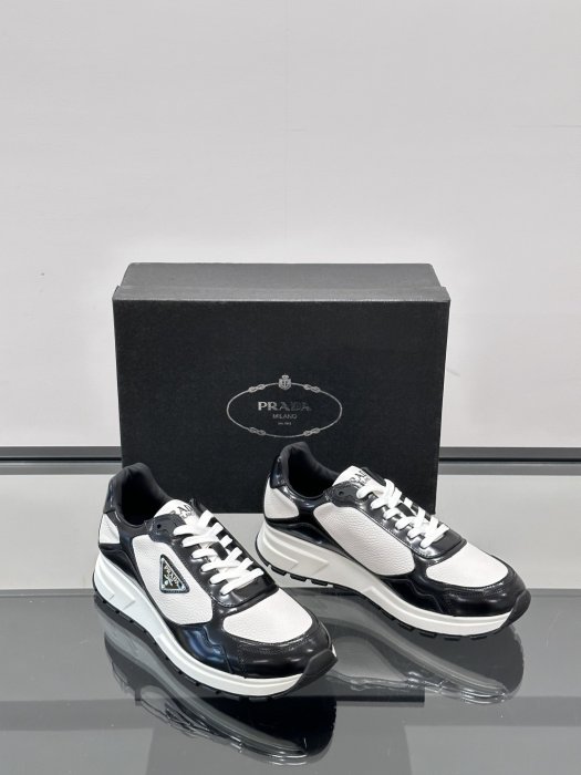 Кросівки чоловічі фото 5