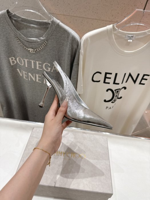 Босоножки фото 5