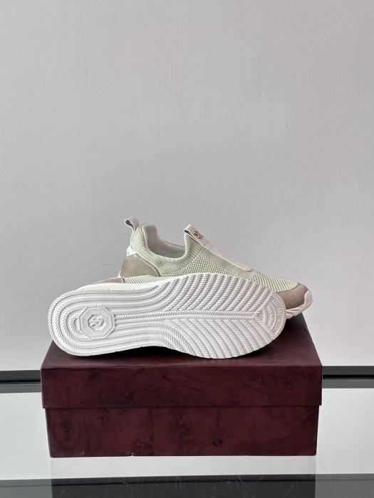 Кроссовки фото 9