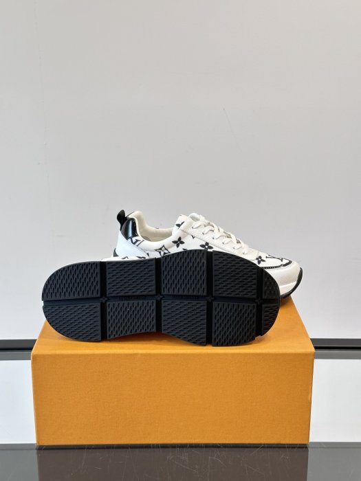 Кроссовки мужские фото 9