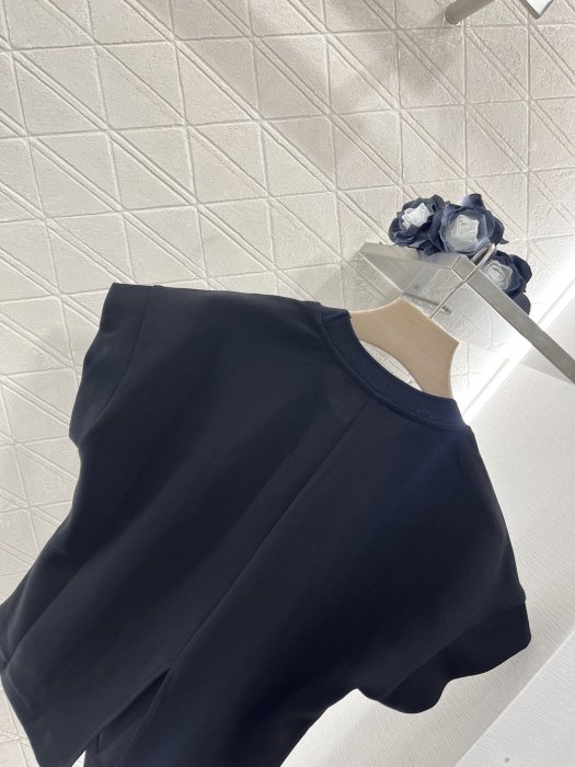 Футболка женская фото 4