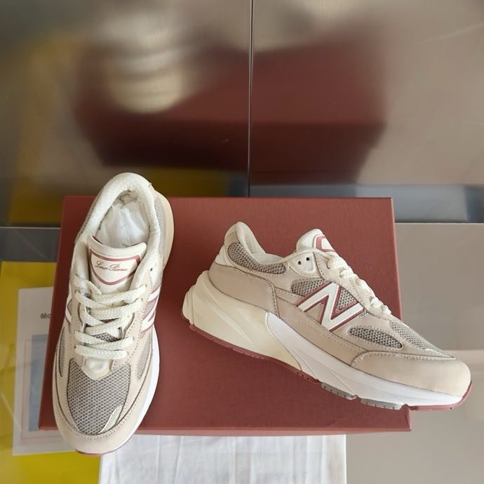 Кроссовки Loro Piana x New Balance 990 V6 фото 4